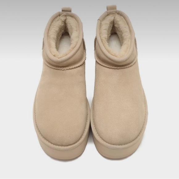 ✨BNIB CLASSIC ULTRA MINI PLATFORM BOOT MUSTARD SEED - WMS 6 - Picture 3 of 5